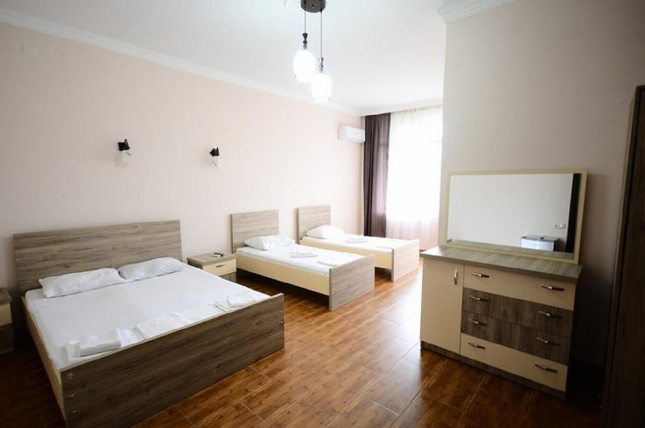 Hulus Hotel Makhinjauri Exterior foto
